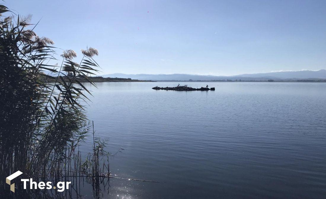 Βυζαντινό Κάστρο Βόλβον Φρούριο Λίμνη Μικρή ερείπια drone