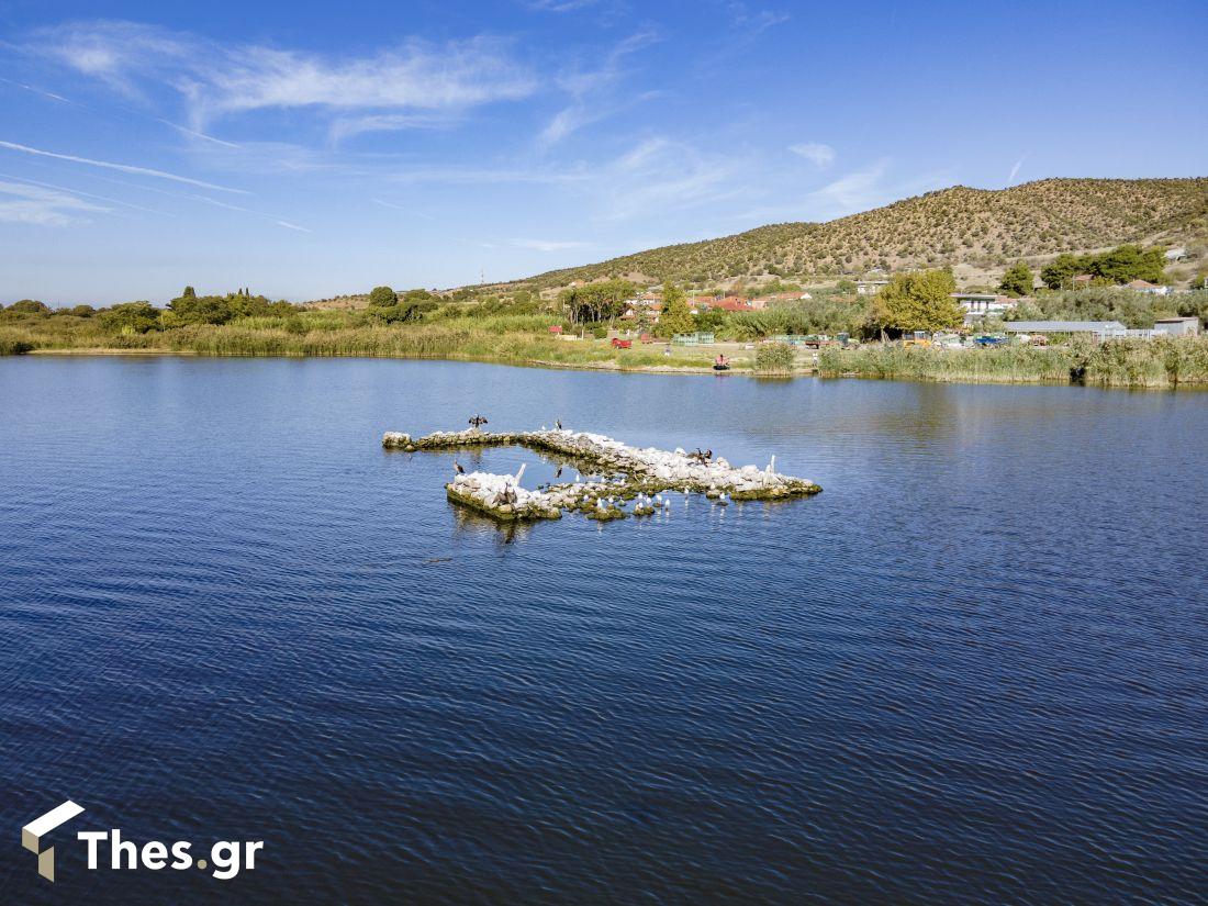 Βυζαντινό Κάστρο Βόλβον Φρούριο Λίμνη Μικρή ερείπια drone