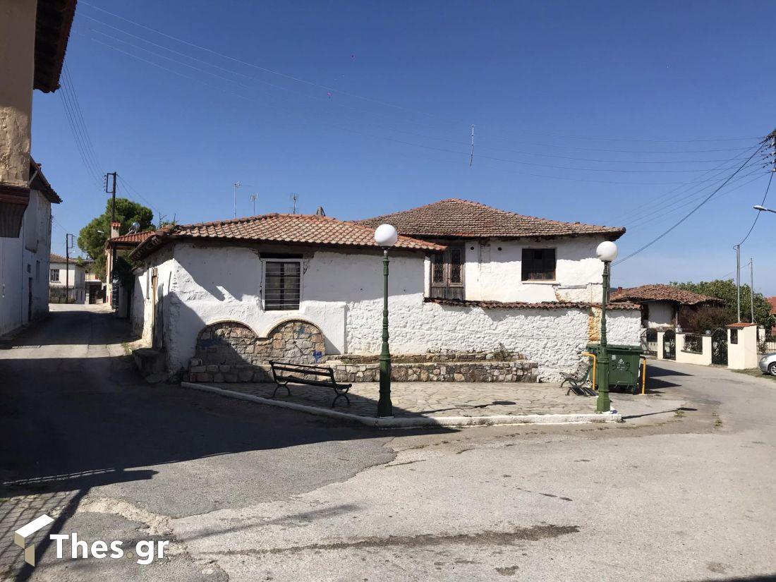 χωριό Δουμπιά Χαλκιδική