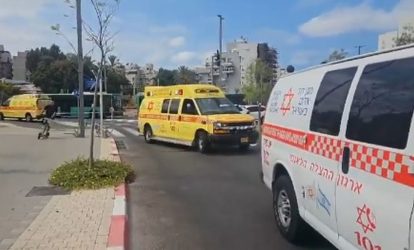 Ισραήλ: Η Χαμάς εκτόξευσε ρουκέτες στο Τελ Αβίβ – Δύο τραυματίες (ΒΙΝΤΕΟ)