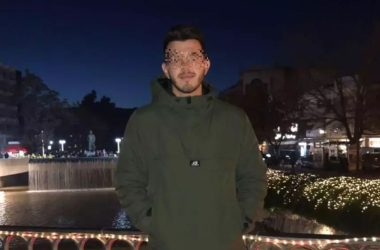 Θρήνος στη Λάρισα για τον θάνατο 26χρονου ποδοσφαιριστή σε τροχαίο – Πήρε φωτιά το αμάξι που οδηγούσε