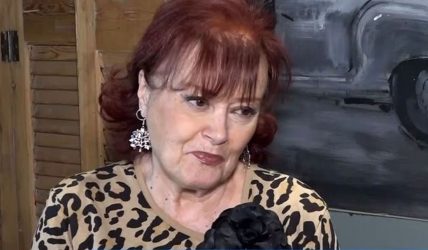 Μάγδα Τσαγγάνη: «Εκλεισα 15 χρόνια χωρίς καρκίνο, είμαι τυχερή γιατί δεν έκανε μετάσταση» (ΒΙΝΤΕΟ)
