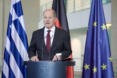 Γερμανία: Κρίση στην κυβέρνηση – Ο Σολτς απέπεμψε τον υπουργό Οικονομικών