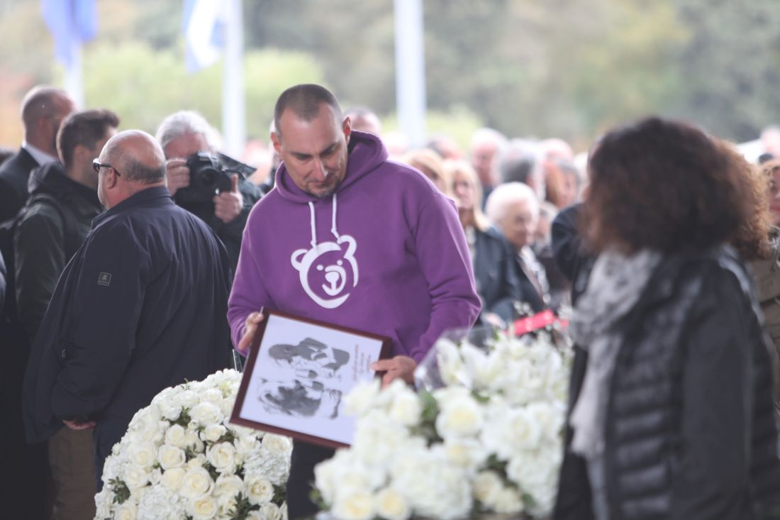 Γιάννης Μπουτάρης κηδεία