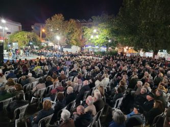 Εκατοντάδες κόσμου στο συλλαλητήριο για την στήριξη του νοσοκομείου Δράμας (ΦΩΤΟ)