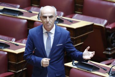 ΣΥΡΙΖΑ: Παραιτήθηκε από κοινοβουλευτικός εκπρόσωπος ο Γιώργος Γαβρήλος