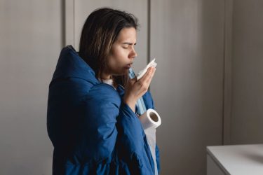 5 σπιτικές θεραπείες για το βήχα
