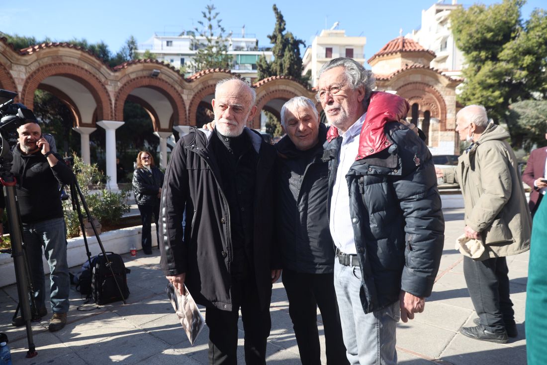 Κώστας Χαρδαβέλλας κηδεία