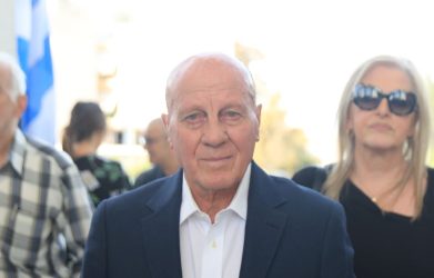Μίμης Δομάζος: Τι αποκάλυψε ο γιατρός που του έδωσε τις πρώτες βοήθειες (ΒΙΝΤΕΟ)