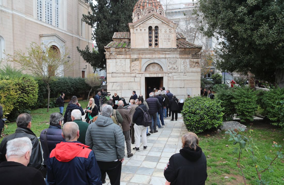 Μίμης Δομάζος