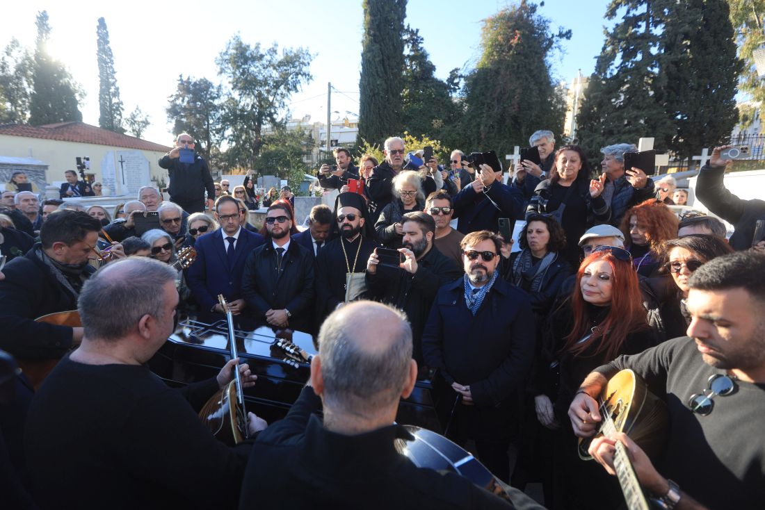 Κηδεία της τραγουδίστριας Καίτης Γκρέυ στη Νέα Σμύρνη, Τετάρτη 22 Ιανουαρίου 2025.