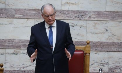 Παρέμβαση του Ρουβίκωνα στο σπίτι του Κώστα Τασούλα