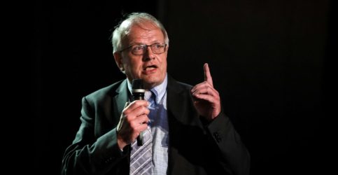Ακης Τσελέντης