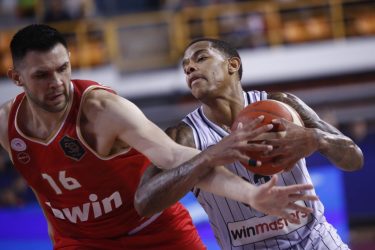 ΠΑΟΚ-Ολυμπιακός 75-94: Το πάλεψε για ένα ημίχρονο ο “Δικέφαλος”