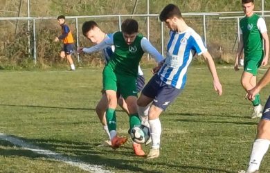 Στιγμιότυπο από το ντέρμπι στο γήπεδο «Αβραάμ Παπαδόπουλος»