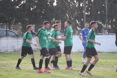 Πανηγυρισμοί των παικτών του Διονυσίου με την ισοφάριση