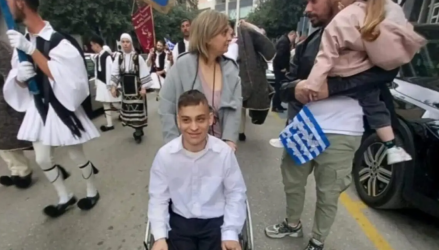 παρέλαση Λαμία μητέρα