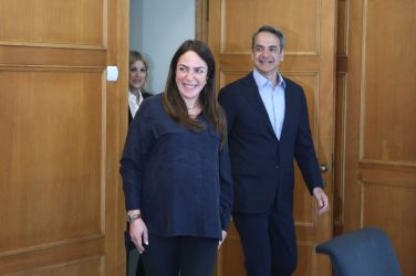 Δόμνα Μιχαηλίδου Υπουργός έγκυος