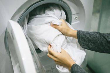 Αυτό το αντικείμενο δεν πρέπει ποτέ να πλένεται στο πλυντήριο μαζί με ρούχα και πετσέτες