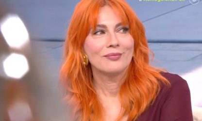Σμαράγδα Καρύδη: «Κάπως έτσι έχουμε κουβεντιάσει το reunion του “Παρά Πέντε”» (ΒΙΝΤΕΟ)