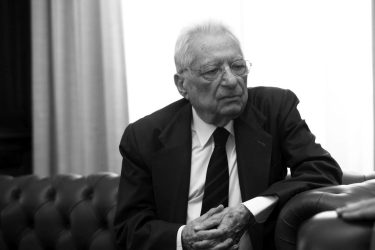 Πέτρος Μολυβιάτης