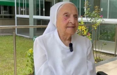 Πέθανε σε ηλικία 116 ετών ο γηραιότερος άνθρωπος στον κόσμο, μια Βραζιλιάνα μοναχή