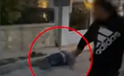 Γλυκά Νερά: Βίντεο-σοκ από τη βίαιη επίθεση του ανήλικου στον 48χρονο (ΒΙΝΤΕΟ)