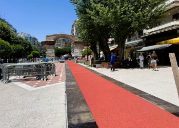 FLY IN SKG SKY: «Στρώθηκε το κόκκινο χαλί» στην Καμάρα – Η αντίστροφη μέτρηση για το πρωτόγνωρο αθλητικό θέαμα στην Θεσσαλονίκη