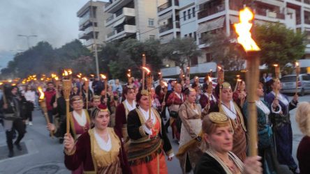 Καλαμαριά λαμπαδηδρομία Γενοκτονία Ποντίων