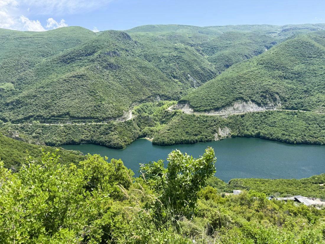 Ραχιά Βέροιας Ημαθία Καλλίπετρα θέα ποταμός Αλιάκμονας