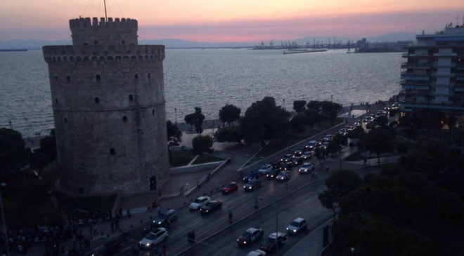 Μηχανές και αυτοκίνητα «ξεσήκωσαν» την Θεσσαλονίκη – Βίντεο