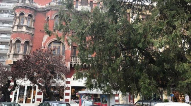 Κόκκινο Σπίτι: Ενα οίκημα μύθος στην καρδιά της πόλης