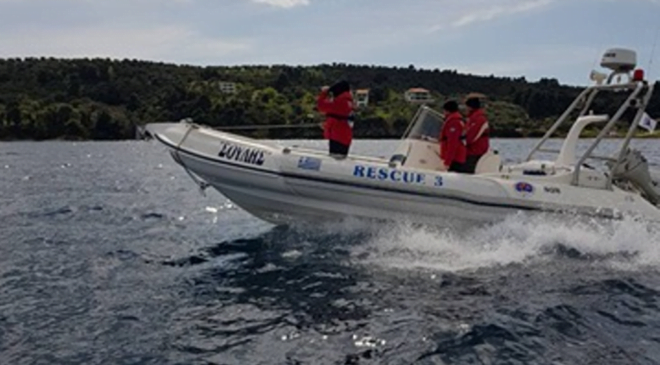 Νέοι Πόροι: Βυθίστηκε σκάφος ψαράδων