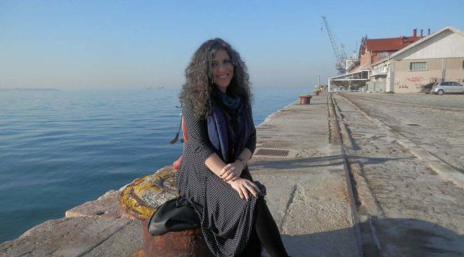 Γεωργία Βεληβασάκη: Μια συνομιλία “de profundis” στο λιμάνι της Θεσσαλονίκης