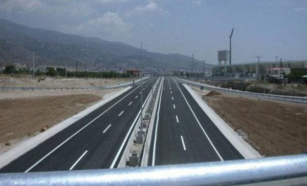 Εργασίες συντήρησης στην Εθνική Οδό 2 Θεσσαλονίκης-Όρια Ν. Καβάλας από την ΠΚΜ