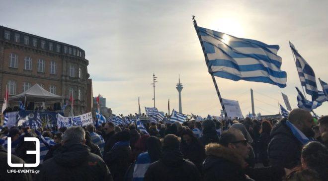 Γερμανία: Κτίρια και μνημεία φωταγωγούνται για την επέτειο της Ελληνικής Επανάστασης