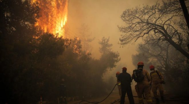 Εκκληση της ΠΕΔ-ΚΜ στους 38 δήμους της Περιφέρειας να βοηθήσουν τους πυρόπληκτους