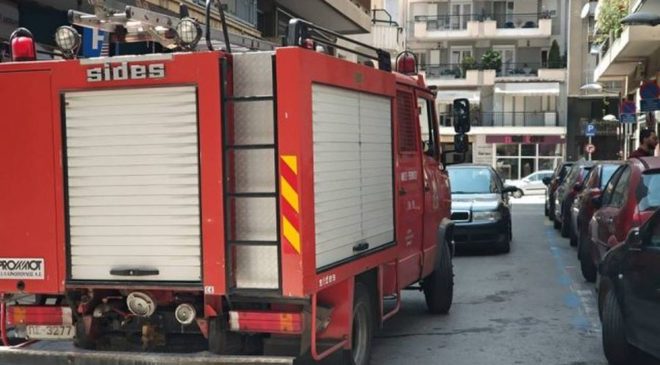 Φωτιά σε λεωφορείο του ΚΤΕΛ Θεσσαλονίκης (ΒΙΝΤΕΟ)