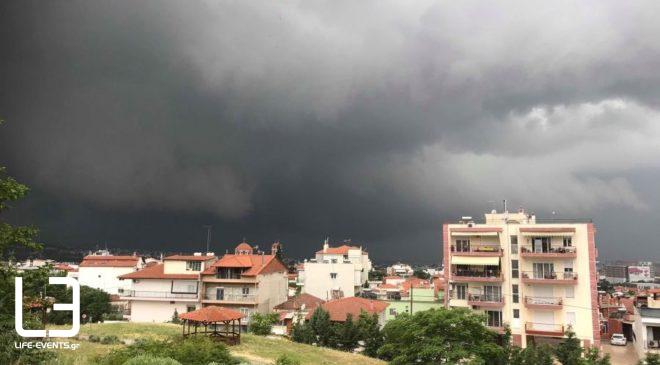 Ραγδαία επιδείνωση του καιρού – Κίνδυνος και για χαλάζι